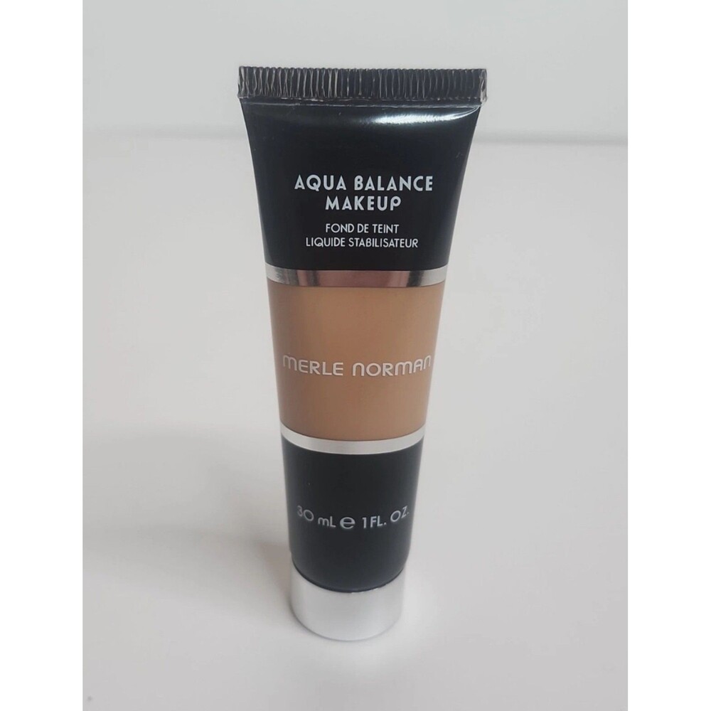 Merle Norman Aqua Balance Makeup ML34 NEW
